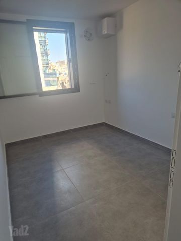 דירה למכירה בירושלים (תיווך) — 2