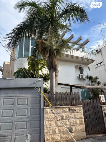 מודעת נכס, בני ברק