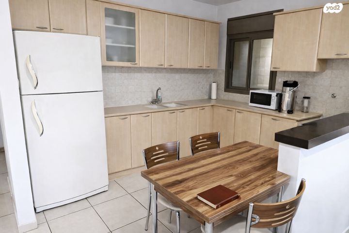 דירה, קרית השרון, נתניה