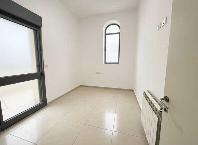 דירה למכירה בירושלים (תיווך) — 4