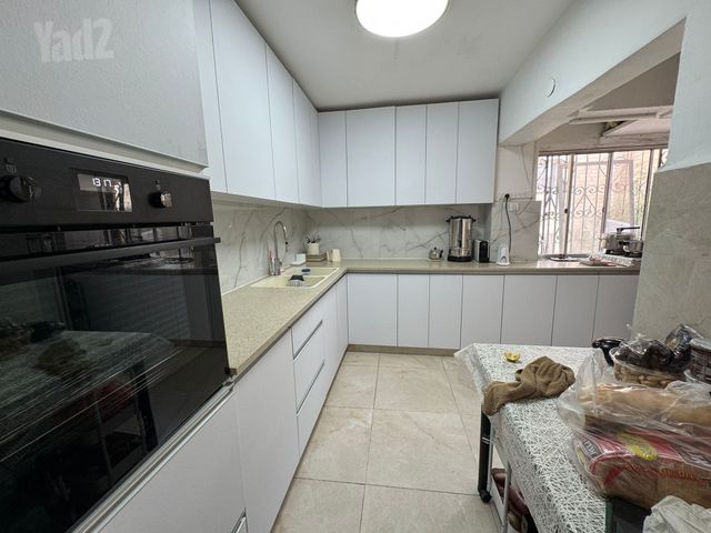 דירה למכירה בירושלים (תיווך) — 2