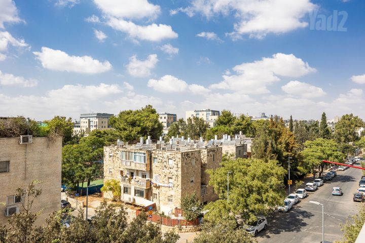 דירה למכירה בירושלים (תיווך) — 4