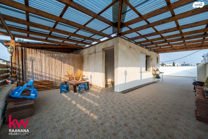 גג/ פנטהאוז