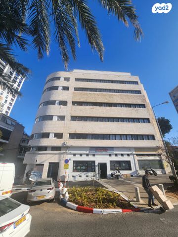 שער פלמר, תחנת רכבת השמונה