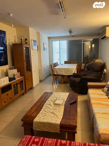 הרב קובלסקי 24