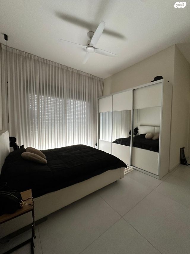 גג/ פנטהאוז, אריאל שרון, נווה שרון / שער העיר, נתיבות