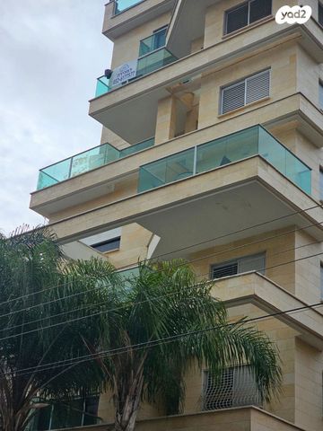 אברהם שפירא 