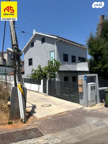 קיבוץ גלויות 