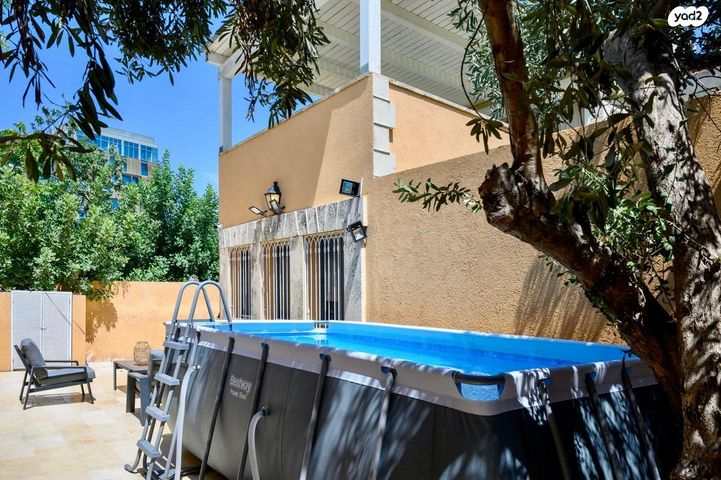 עג'מי, גבעת העליה