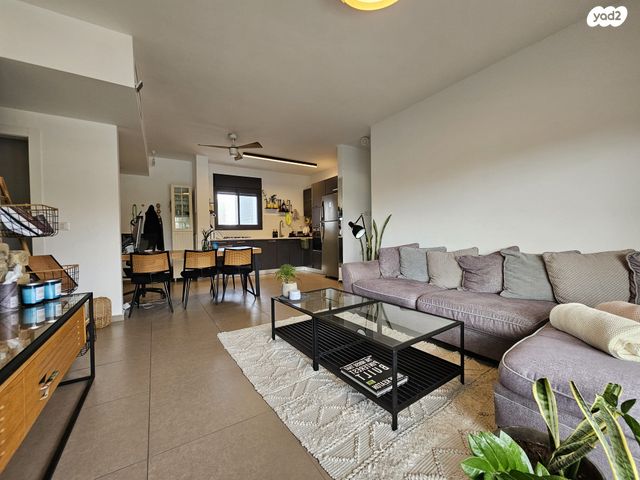 דרך משה דיין 36