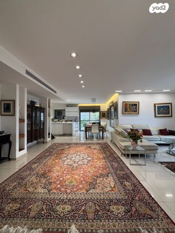 שדרות הנשיא השישי 