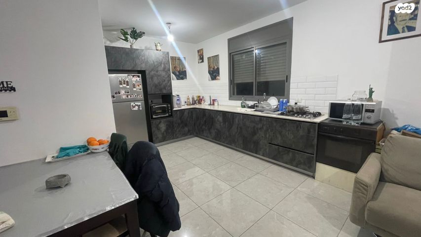 רמז, מערב ותיק