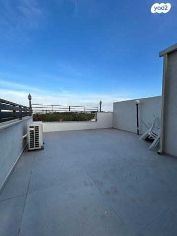 יוסף סרלין 40