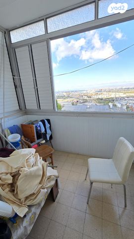 דרך יד לבנים 66