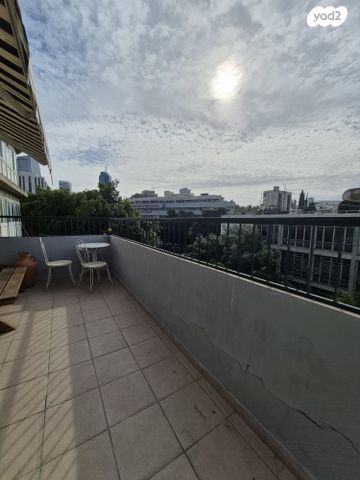 גני שרונה, קרית הממשלה