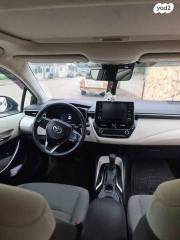 מודעת רכב טויוטה קורולה