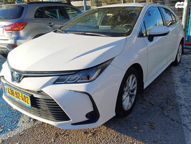 מודעת רכב טויוטה קורולה