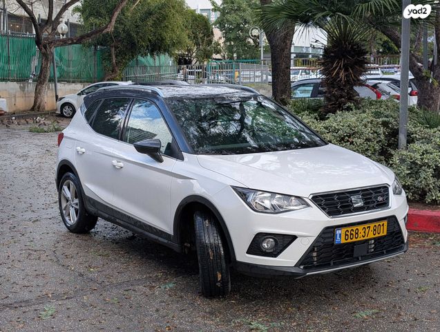 מודעת רכב סיאט ארונה