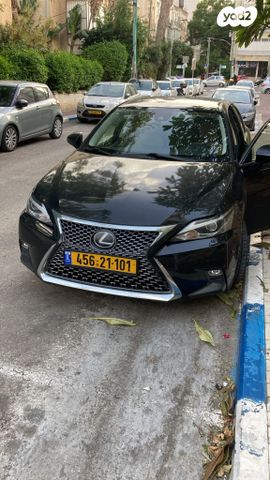 מודעת רכב לקסוס CT