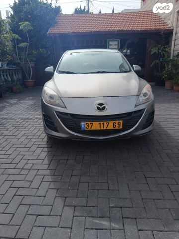 מודעת רכב מאזדה 3