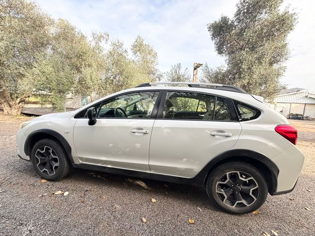 מודעת רכב סובארו XV