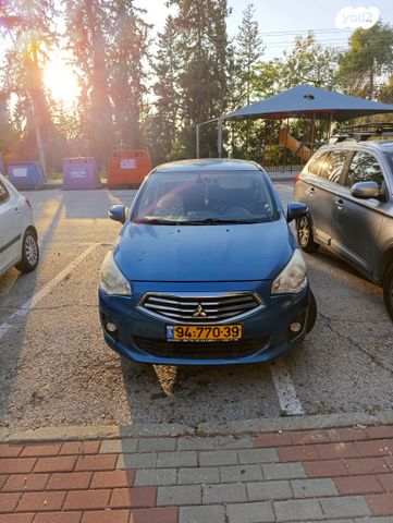 מודעת רכב מיצובישי אטראז'