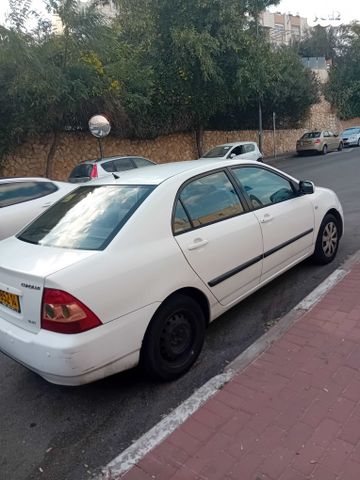 מודעת רכב טויוטה קורולה