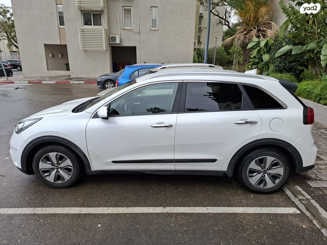 מודעת רכב קיה נירו