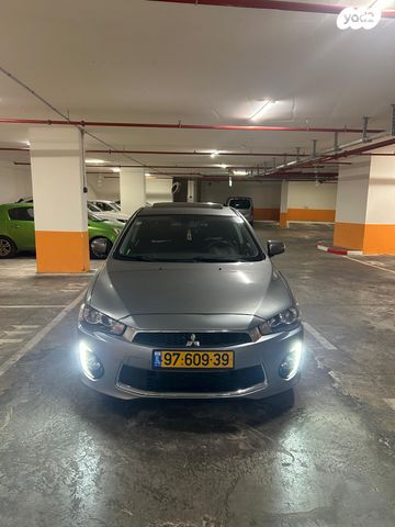 מודעת רכב מיצובישי לנסר