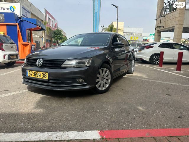 מודעת רכב פולקסווגן ג'טה 