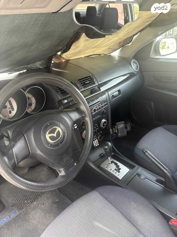 מודעת רכב מאזדה 3