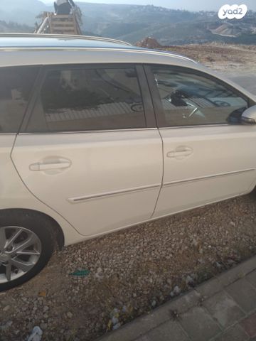 מודעת רכב טויוטה אוריס