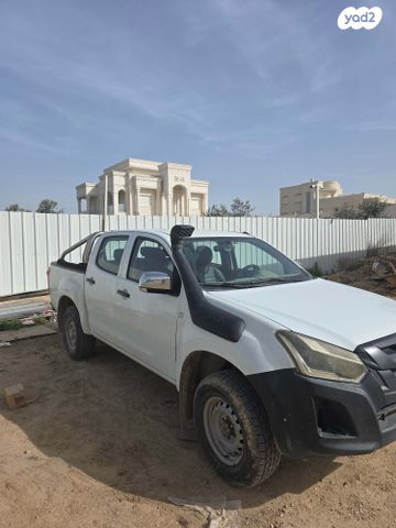 מודעת רכב איסוזו די-מקס