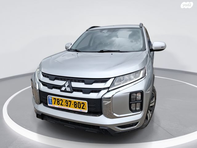 מודעת רכב מיצובישי ASX