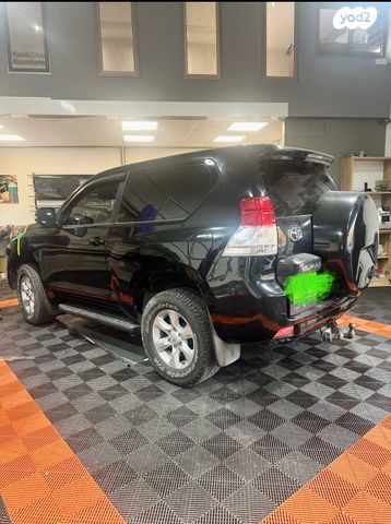 מודעת רכב טויוטה לנד קרוזר