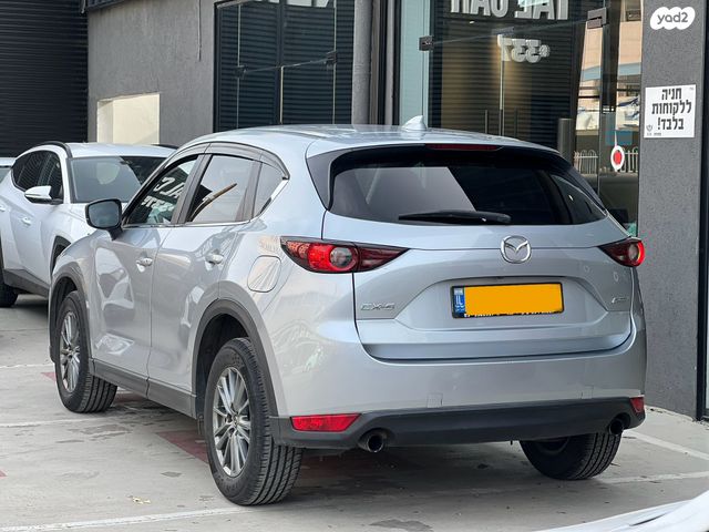 מודעת רכב מאזדה CX-5