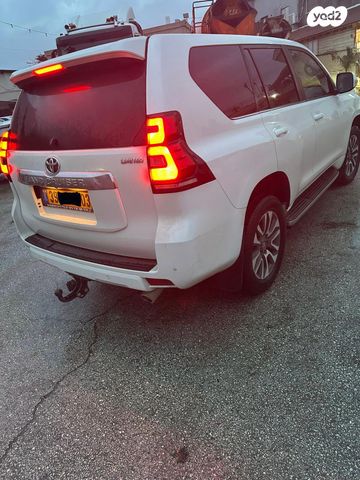 מודעת רכב טויוטה לנד קרוזר