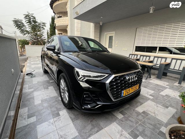 מודעת רכב אאודי Q3