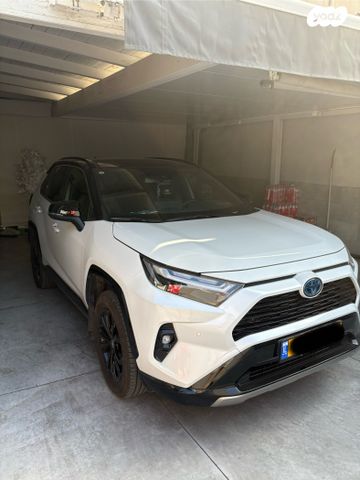 מודעת רכב טויוטה RAV4