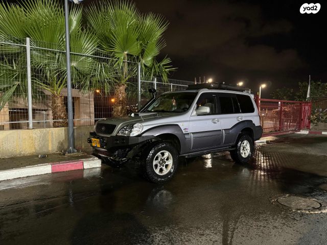 מודעת רכב יונדאי טאראקן