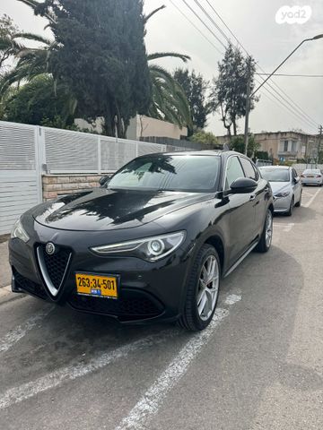 מודעת רכב אלפא רומיאו סטלביו