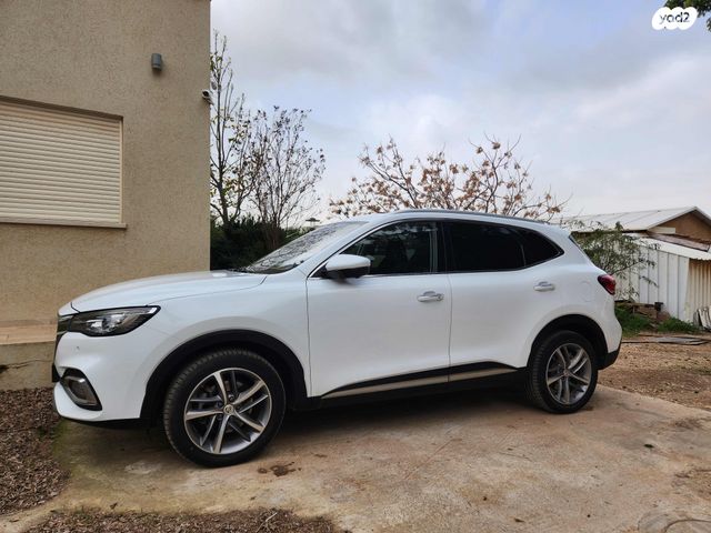 מודעת רכב אם ג'י EHS PHEV