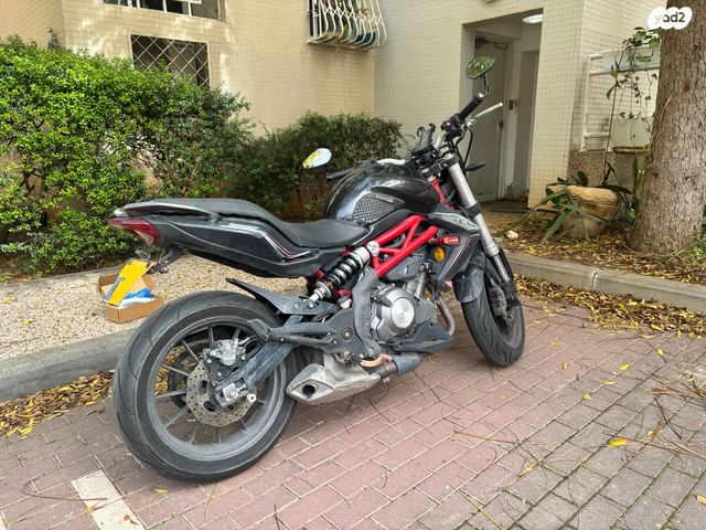 מודעת רכב בנלי 302S