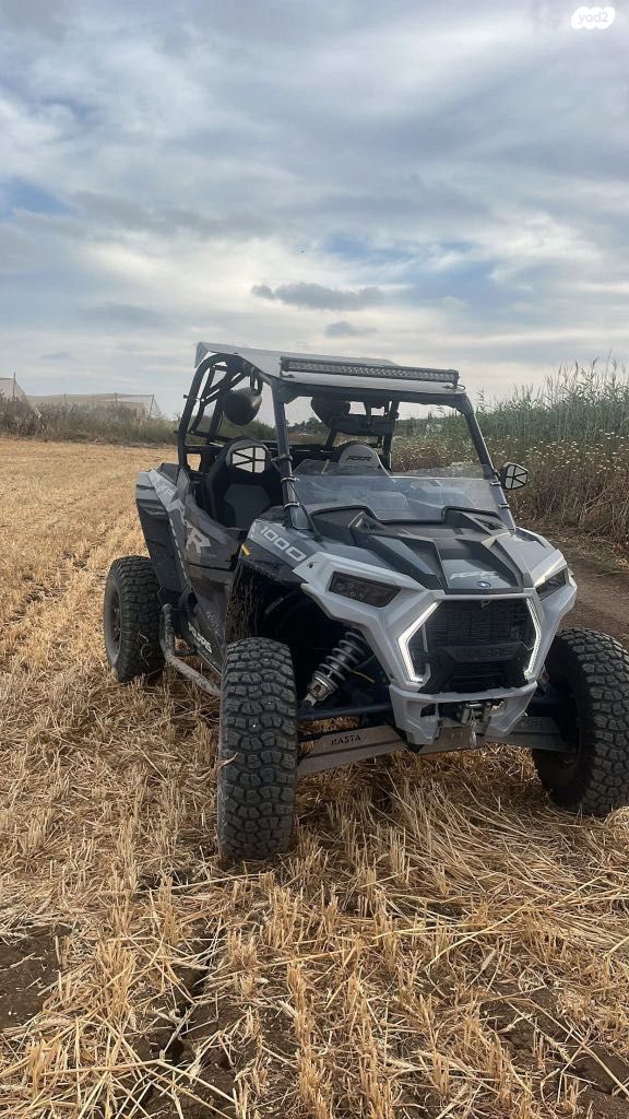 מודעת רכב פולריס