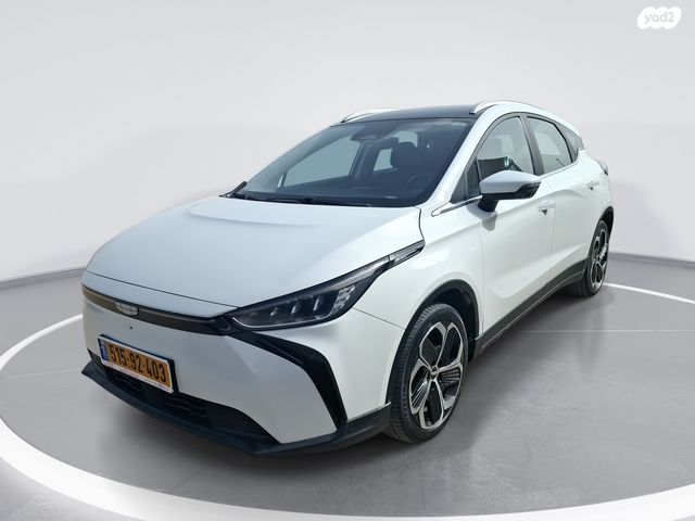 מודעת רכב ג׳ילי Geometry C