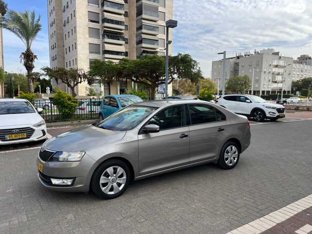 מודעת רכב סקודה ראפיד