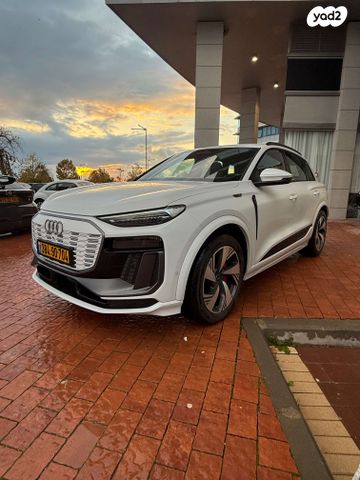 מודעת רכב אאודי Q6 e-tron