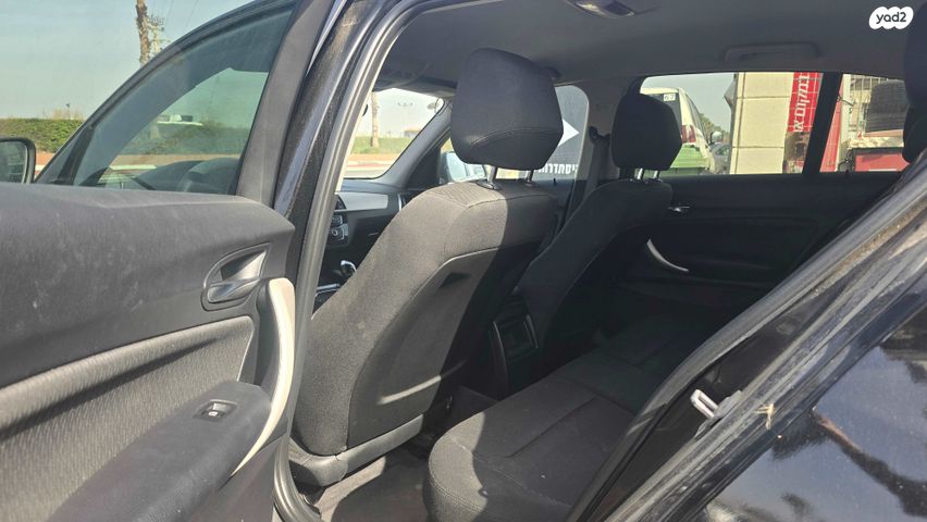 מודעת רכב ב מ וו סדרה 1