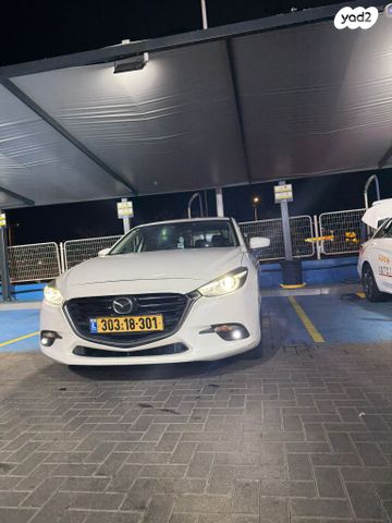 מודעת רכב מאזדה 3