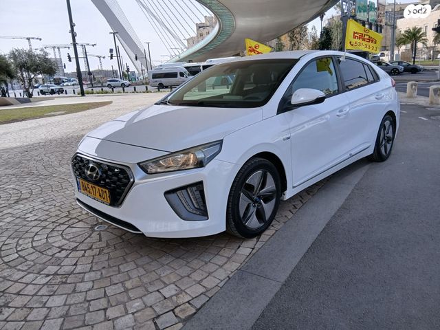 מודעת רכב יונדאי איוניק